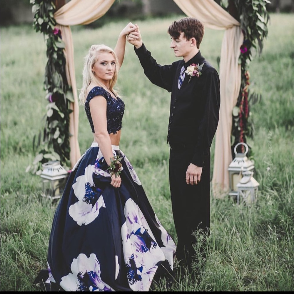 Floral two piece prom dress